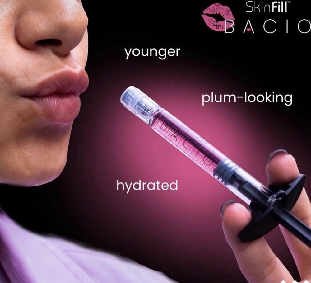 Lip Booster Bacio, tretman punjenja i hidratacije usana